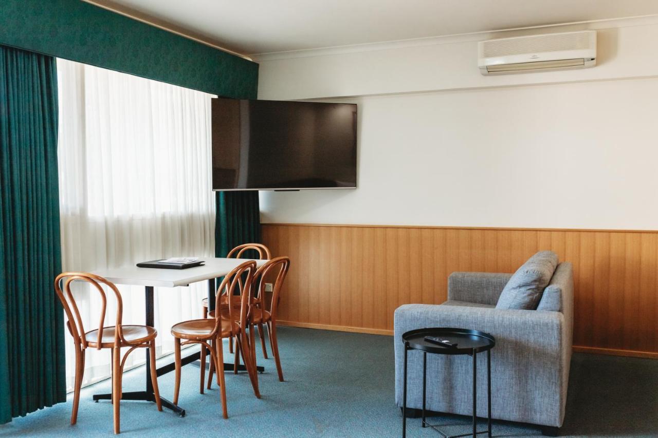 Echuca Nirebo Motel Bagian luar foto