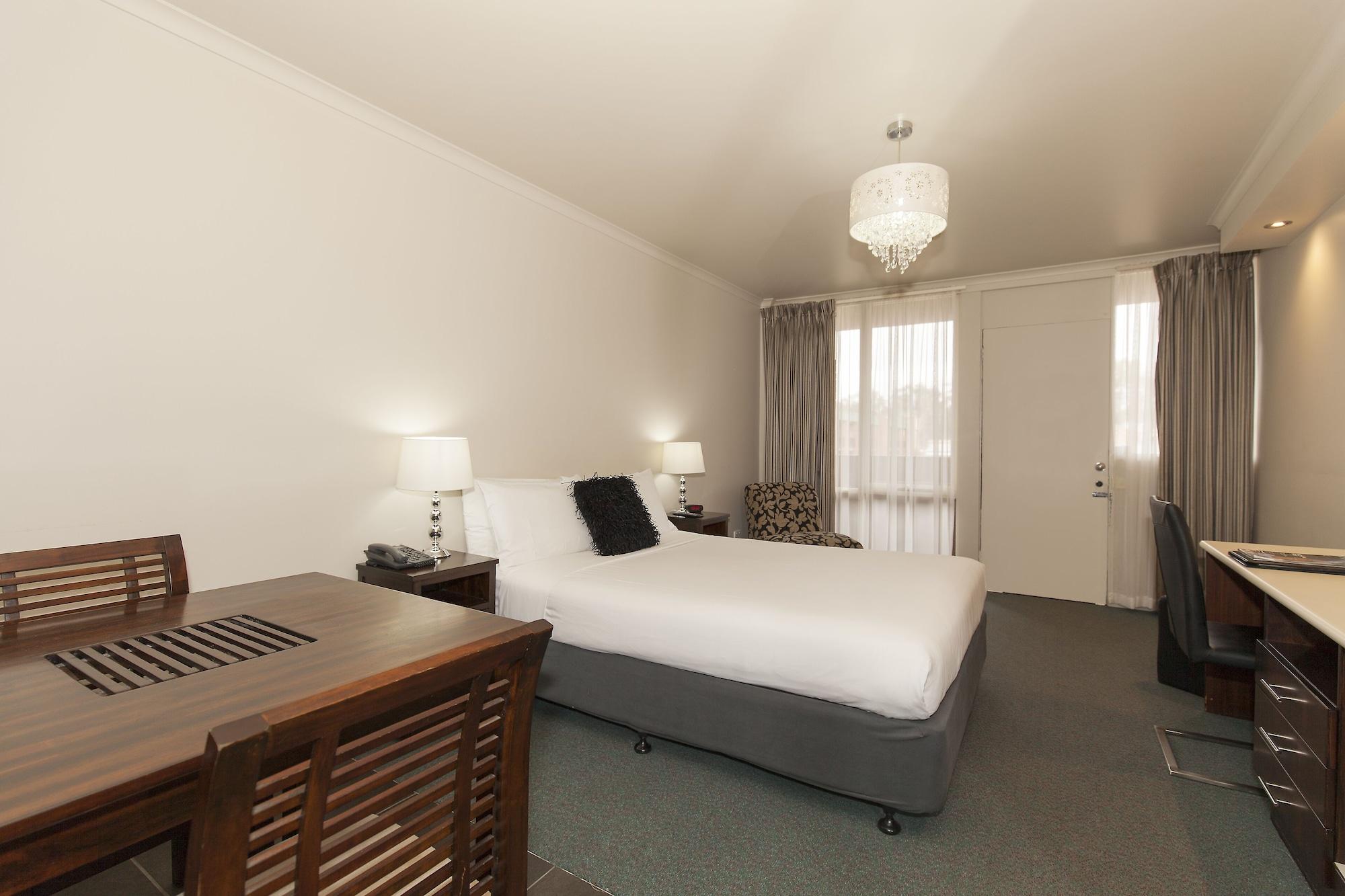 Echuca Nirebo Motel Bagian luar foto