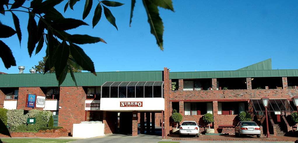 Echuca Nirebo Motel Bagian luar foto